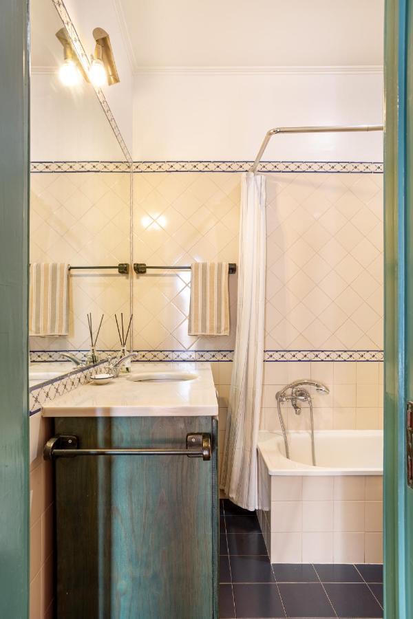 Apartamento Joivy Vibrant 3-bed With Balcony Lisboa