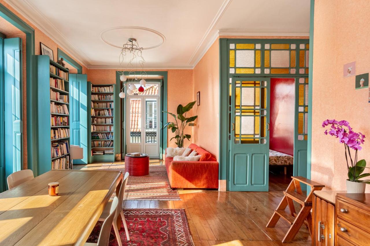 Joivy Vibrant 3-bed With Balcony * Lisboa